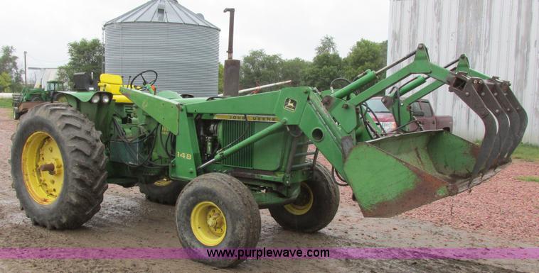 image for item I6101 1970 John Deere 4020 tractor