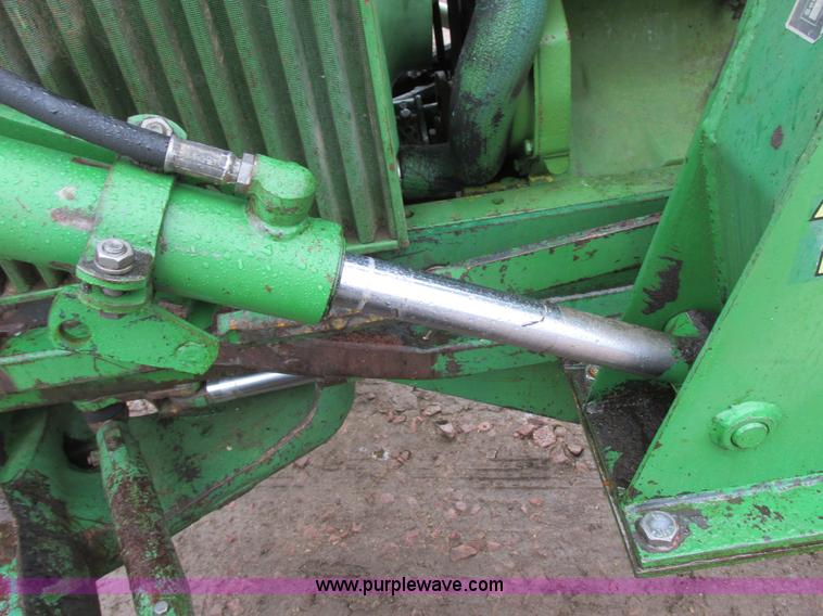 image for item I6101 1970 John Deere 4020 tractor