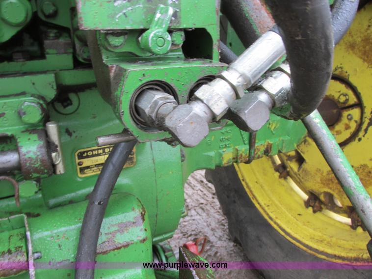 image for item I6101 1970 John Deere 4020 tractor