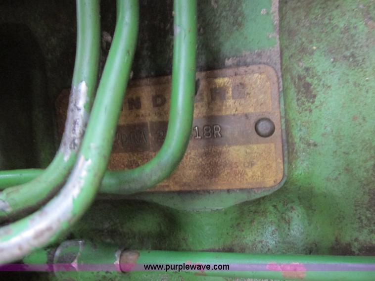 image for item I6101 1970 John Deere 4020 tractor