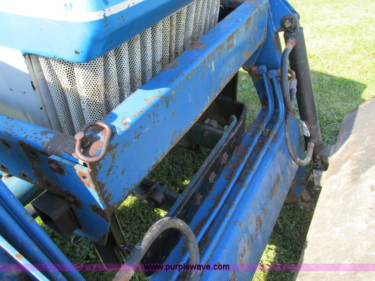 image for item I8927 Ford 1710 MFWD tractor