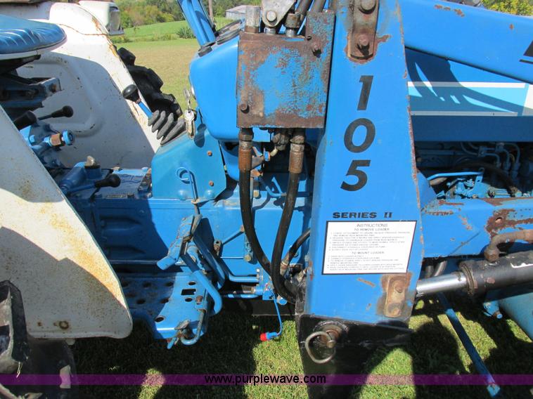 image for item I8927 Ford 1710 MFWD tractor