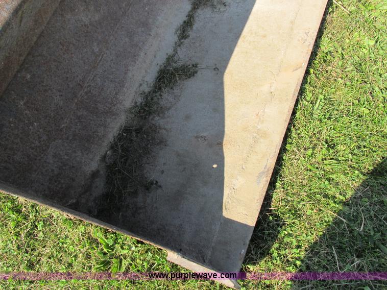 image for item I8927 Ford 1710 MFWD tractor