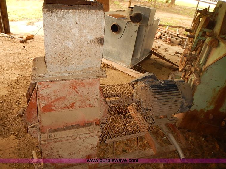 image for item J3064 Blue Streak pulverizer