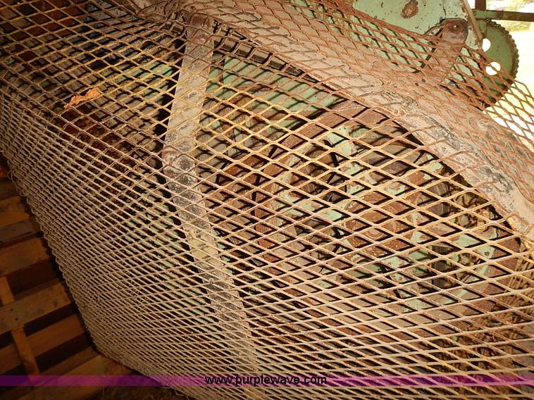 image for item J3065 Roskamp K grain roller mill