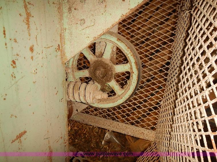 image for item J3065 Roskamp K grain roller mill