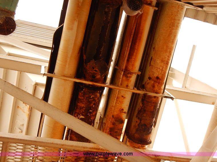 image for item J3068 Overhead grain bin