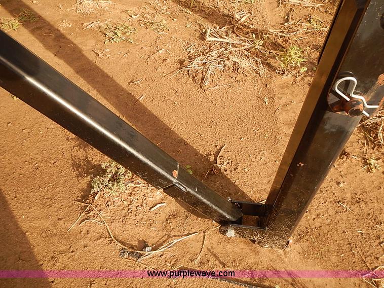 image for item J3070 Seed pod