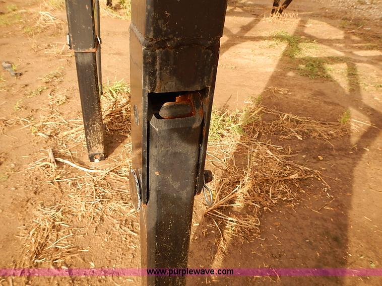 image for item J3071 Seed pod