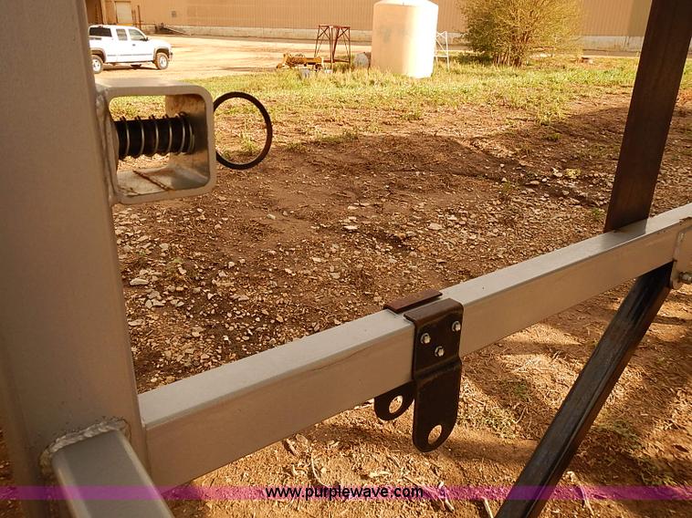 image for item J3072 Seed pod