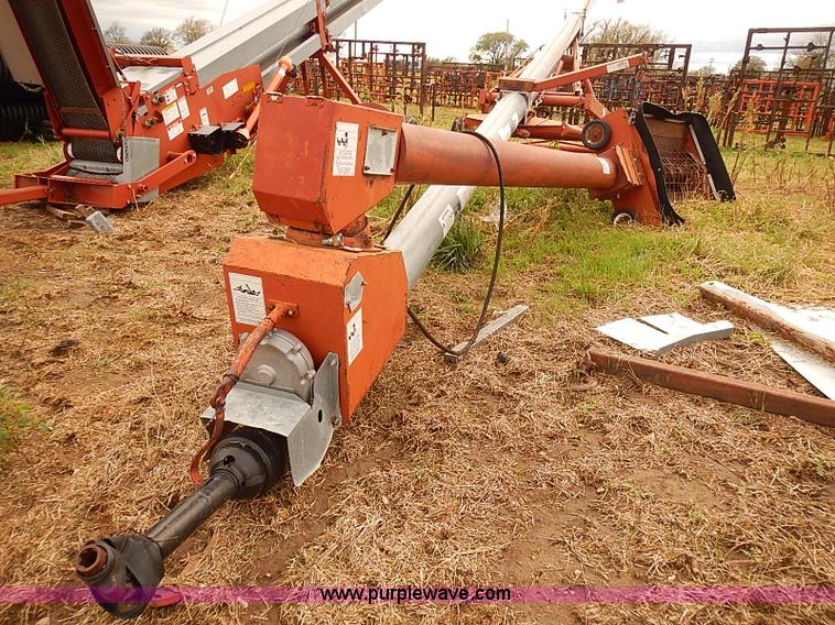 image for item J3074 Mayrath 60' auger with swing way hopper