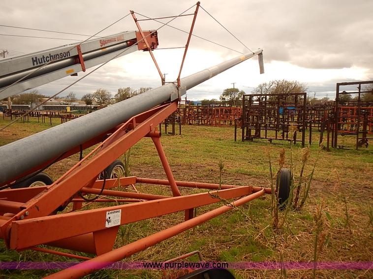 image for item J3074 Mayrath 60' auger with swing way hopper