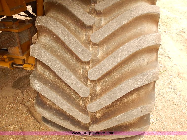 image for item J3085 2003 Ag-Chem TerraGator 8104 Air-Flow self-propelled applicator