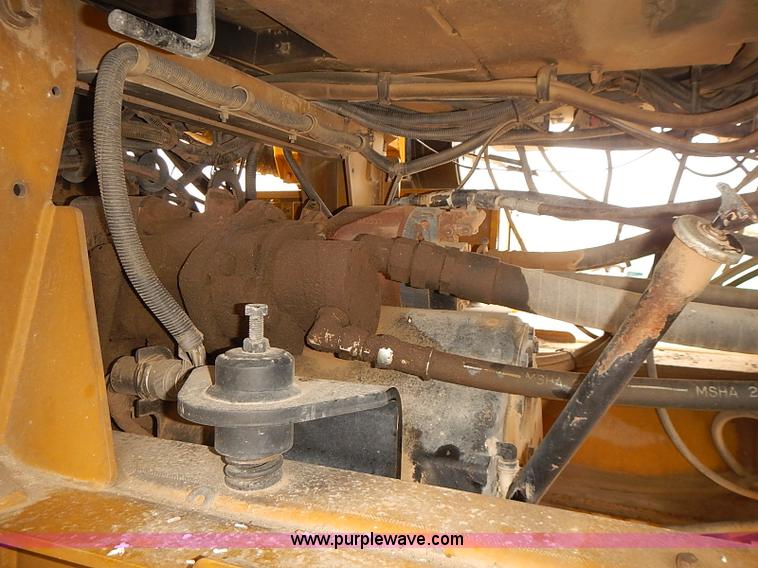 image for item J3085 2003 Ag-Chem TerraGator 8104 Air-Flow self-propelled applicator