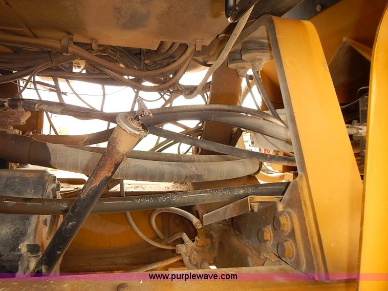 image for item J3085 2003 Ag-Chem TerraGator 8104 Air-Flow self-propelled applicator