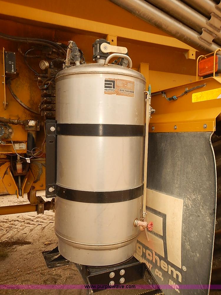 image for item J3085 2003 Ag-Chem TerraGator 8104 Air-Flow self-propelled applicator