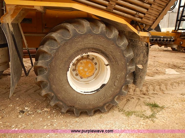 image for item J3085 2003 Ag-Chem TerraGator 8104 Air-Flow self-propelled applicator