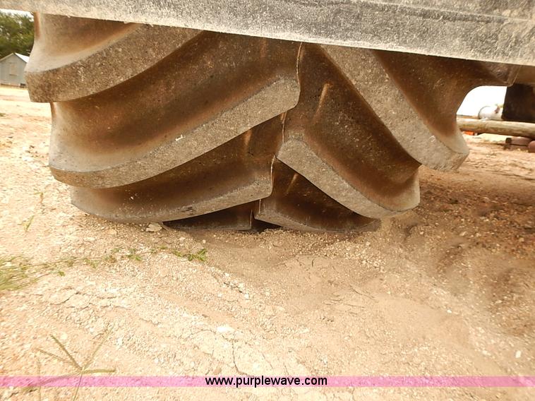 image for item J3085 2003 Ag-Chem TerraGator 8104 Air-Flow self-propelled applicator