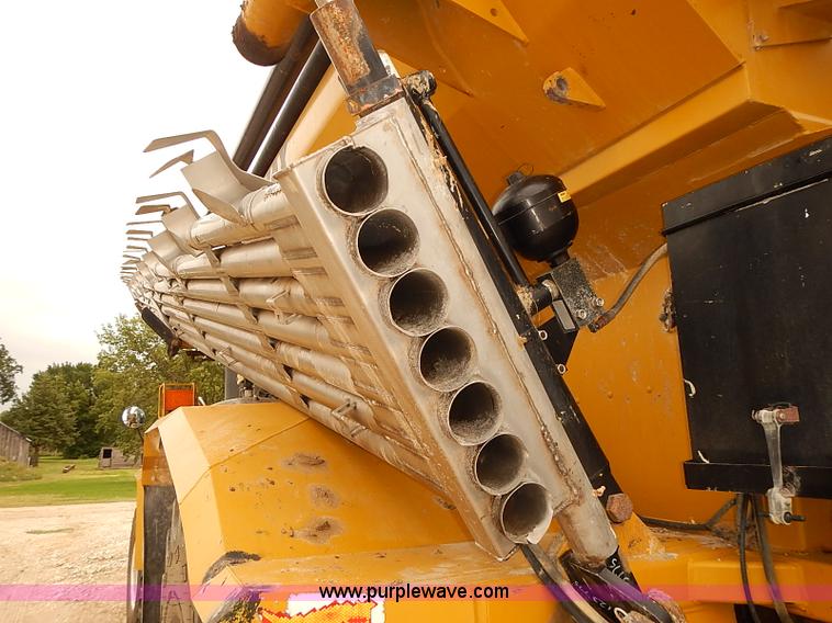 image for item J3085 2003 Ag-Chem TerraGator 8104 Air-Flow self-propelled applicator