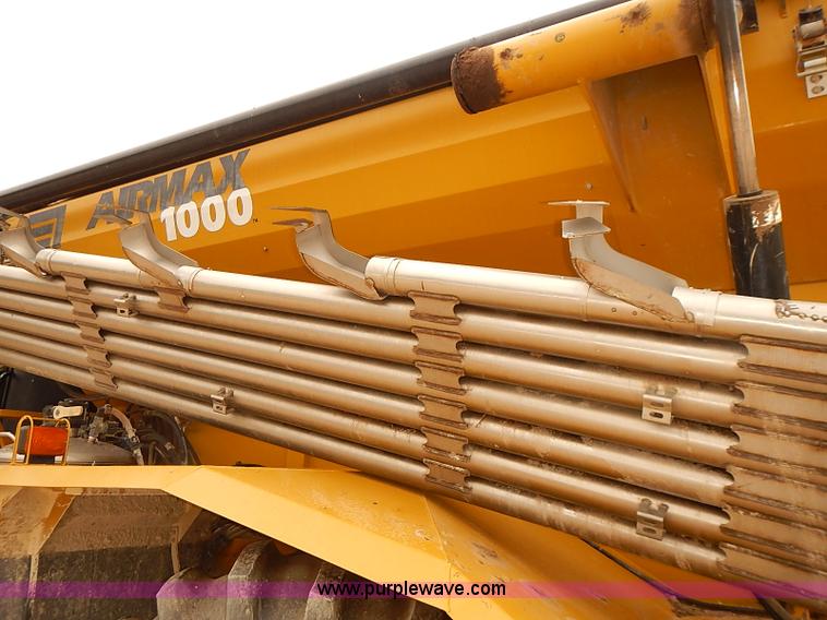 image for item J3085 2003 Ag-Chem TerraGator 8104 Air-Flow self-propelled applicator