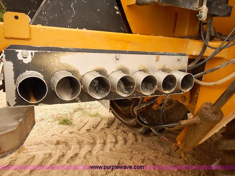 image for item J3085 2003 Ag-Chem TerraGator 8104 Air-Flow self-propelled applicator