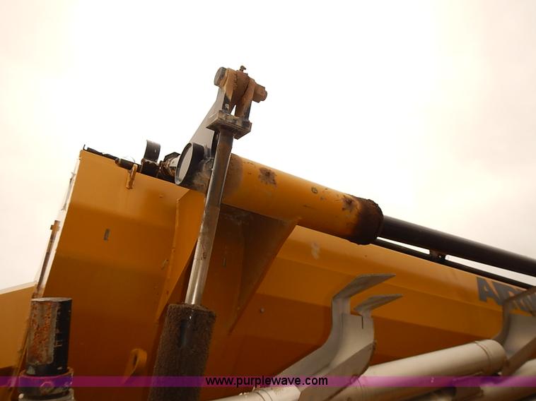 image for item J3085 2003 Ag-Chem TerraGator 8104 Air-Flow self-propelled applicator