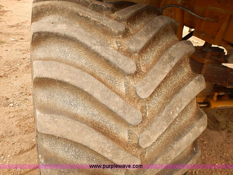 image for item J3085 2003 Ag-Chem TerraGator 8104 Air-Flow self-propelled applicator