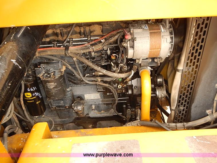 image for item J3085 2003 Ag-Chem TerraGator 8104 Air-Flow self-propelled applicator