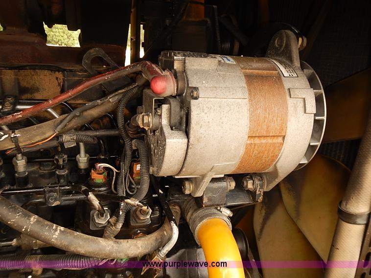 image for item J3085 2003 Ag-Chem TerraGator 8104 Air-Flow self-propelled applicator