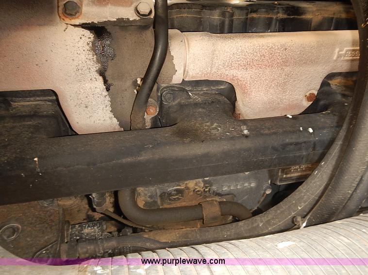 image for item J3085 2003 Ag-Chem TerraGator 8104 Air-Flow self-propelled applicator