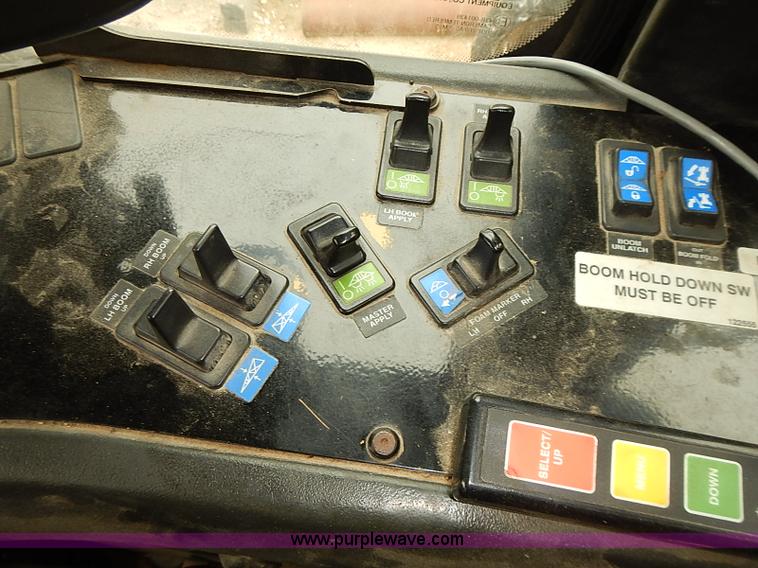 image for item J3085 2003 Ag-Chem TerraGator 8104 Air-Flow self-propelled applicator