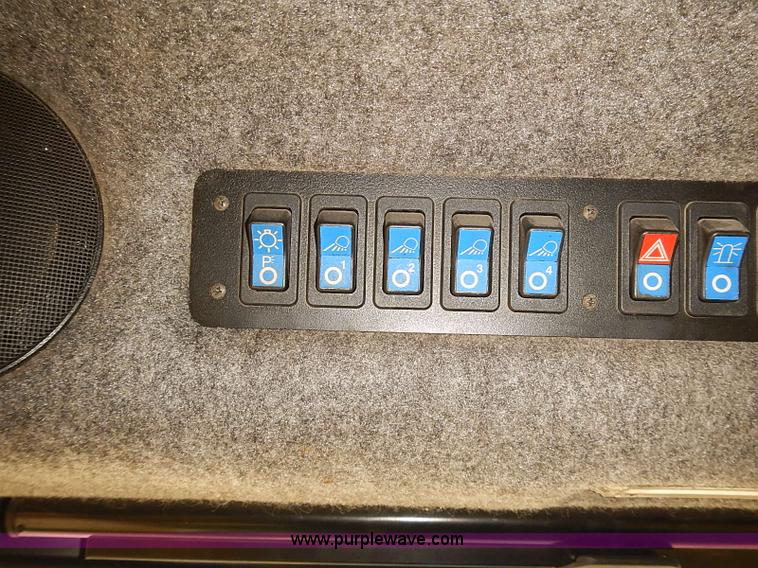 image for item J3085 2003 Ag-Chem TerraGator 8104 Air-Flow self-propelled applicator