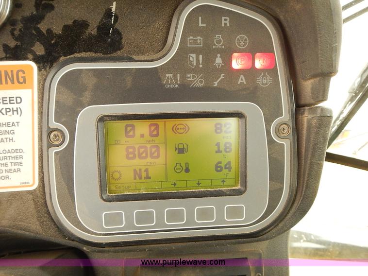 image for item J3085 2003 Ag-Chem TerraGator 8104 Air-Flow self-propelled applicator