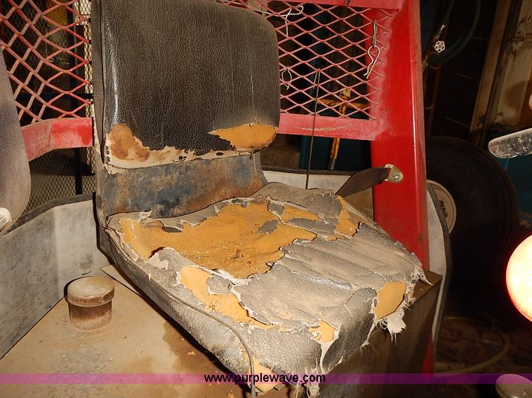 image for item J3096 Dipper III3-B4 mobility loader