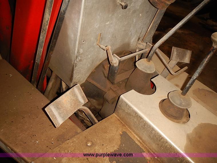 image for item J3096 Dipper III3-B4 mobility loader