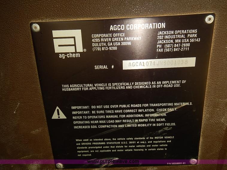 image for item J3106 2007 Ag-Chem RoGator 1074 self-propelled sprayer