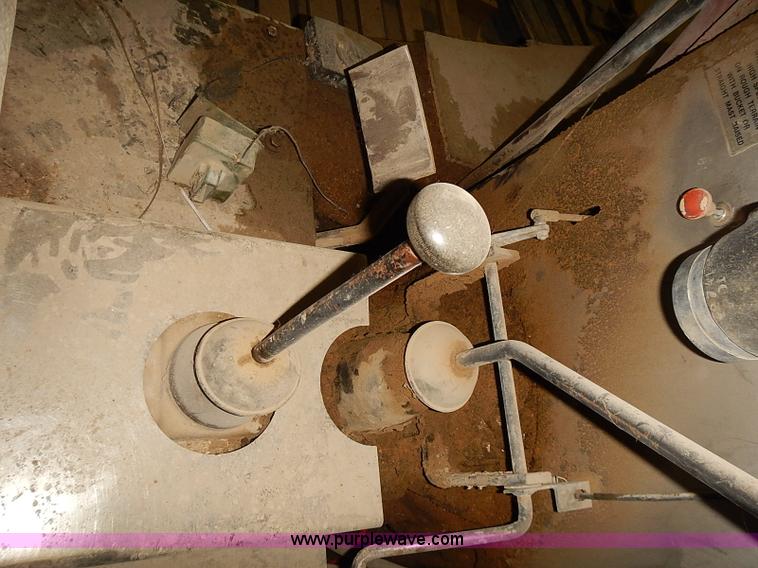 image for item J3109 Dipper III mobility loader