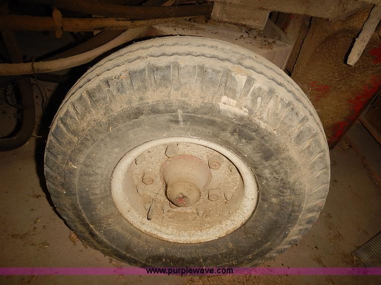 image for item J3109 Dipper III mobility loader