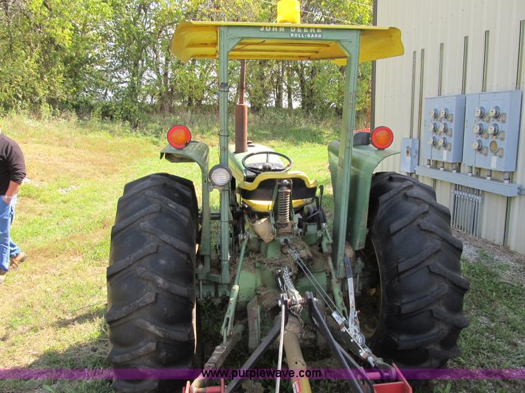 image for item Z9118 1976 John Deere 2630 tractor