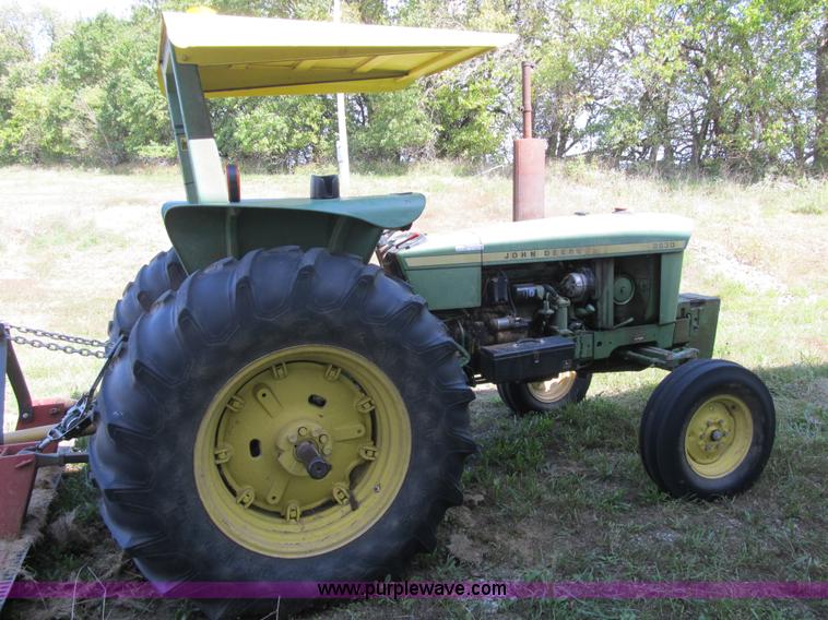 image for item Z9118 1976 John Deere 2630 tractor
