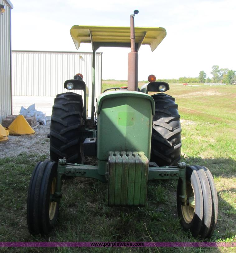 image for item Z9118 1976 John Deere 2630 tractor