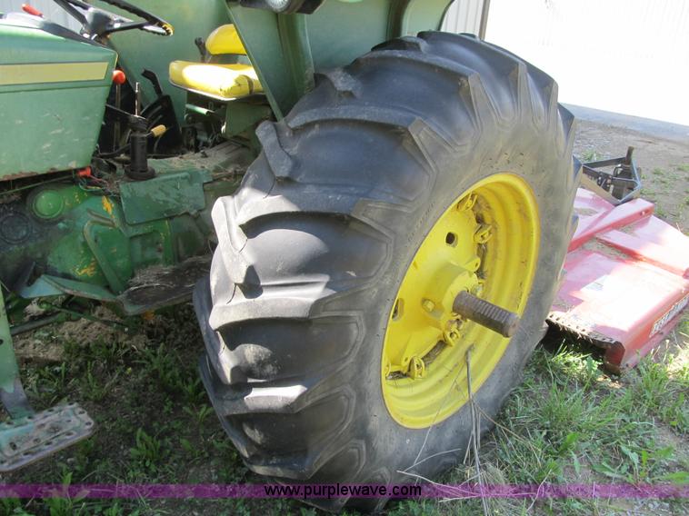 image for item Z9118 1976 John Deere 2630 tractor