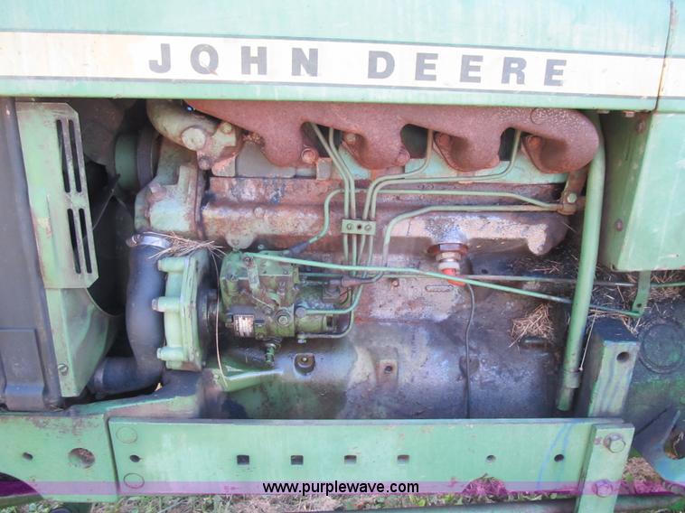 image for item Z9118 1976 John Deere 2630 tractor