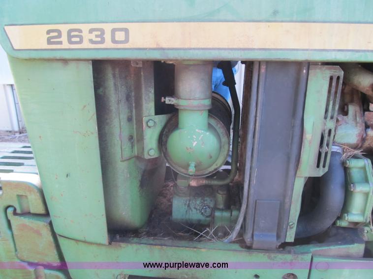 image for item Z9118 1976 John Deere 2630 tractor