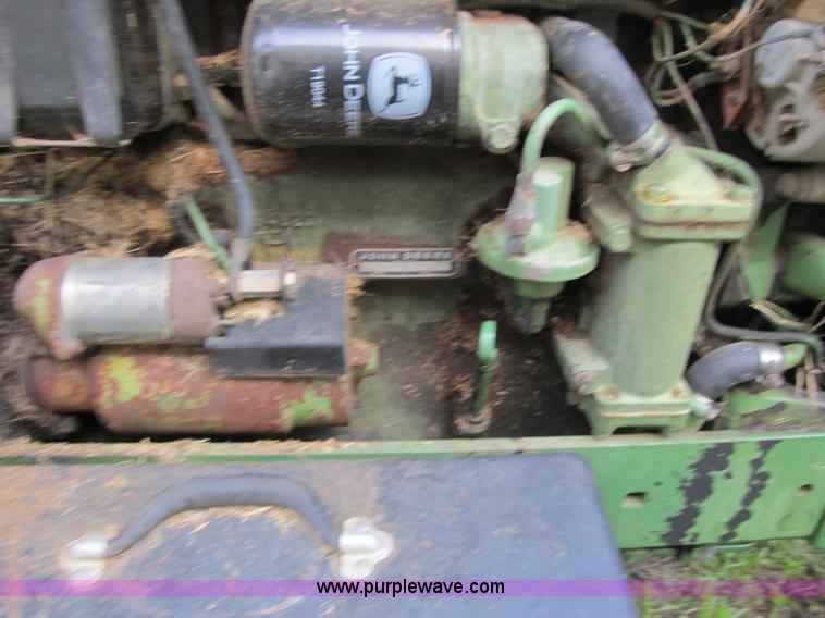 image for item Z9118 1976 John Deere 2630 tractor