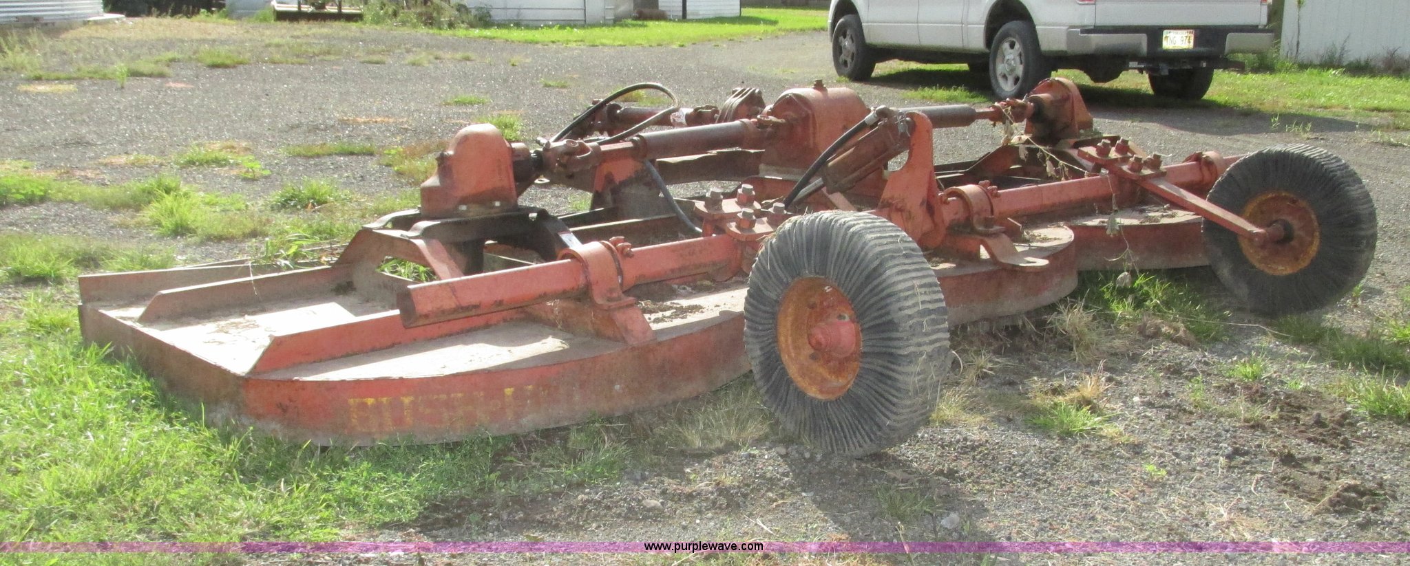 Bush Hog 160 rotary mower in Sloan, IA Item G9934 sold Purple Wave