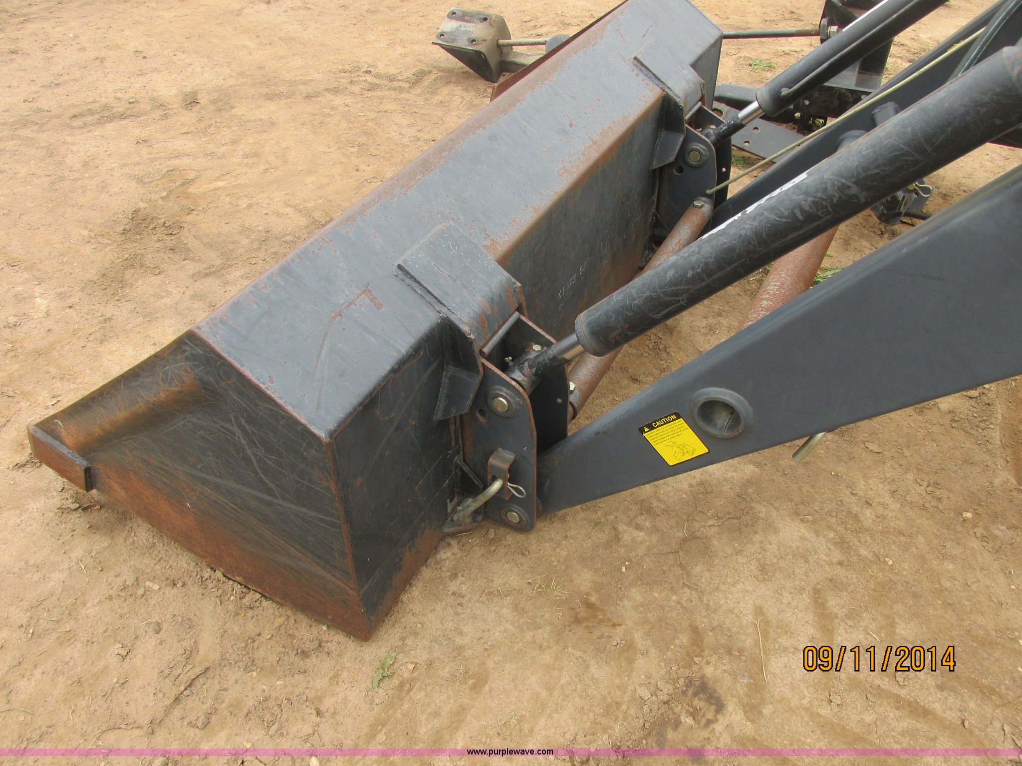 Allied 595 tractor loader in Stillwell, OK Item J2427 sold Purple Wave