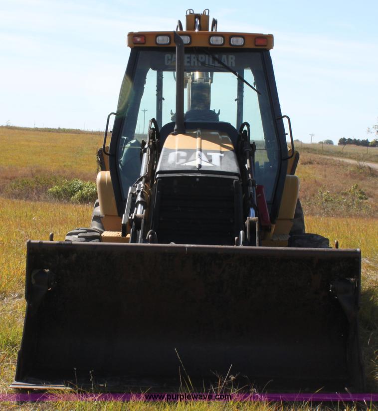 image for item AJ9348 2005 Caterpillar 420D backhoe