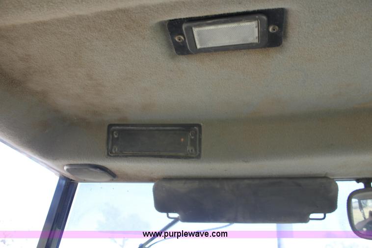 image for item AJ9348 2005 Caterpillar 420D backhoe