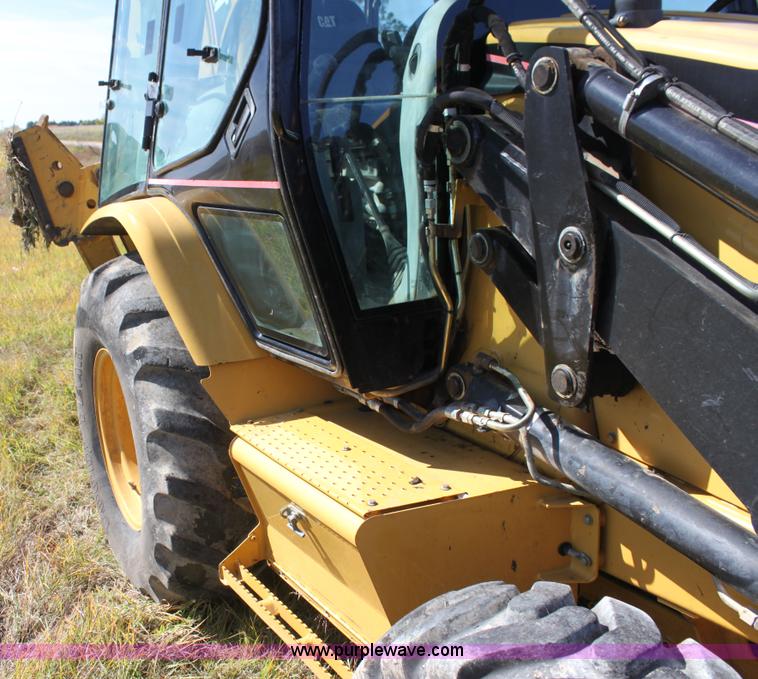 image for item AJ9348 2005 Caterpillar 420D backhoe